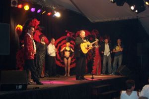 2005 - Lundi 4 juillet : Revue du rire