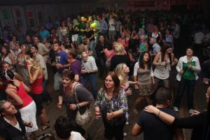 2011 - Mardi 5 juillet : Bal de cloture, La bande à Lolo