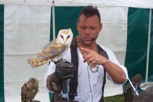 2014 - Dimanche 6 juillet : Tournoi de pétanque, jeux en bois et présentation de rapaces